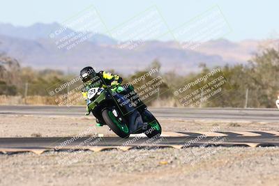 media/Dec-06-2025-CVMA (Sat) [[4a896cc04c]]/Race 8- Formula 40 MW and LW/